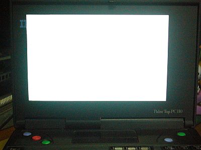 図5:起動しない!? <click>→図6:幾度かディスク・コピーを試みたがダメだった