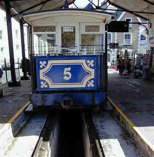 Car 5 at Victoria Station